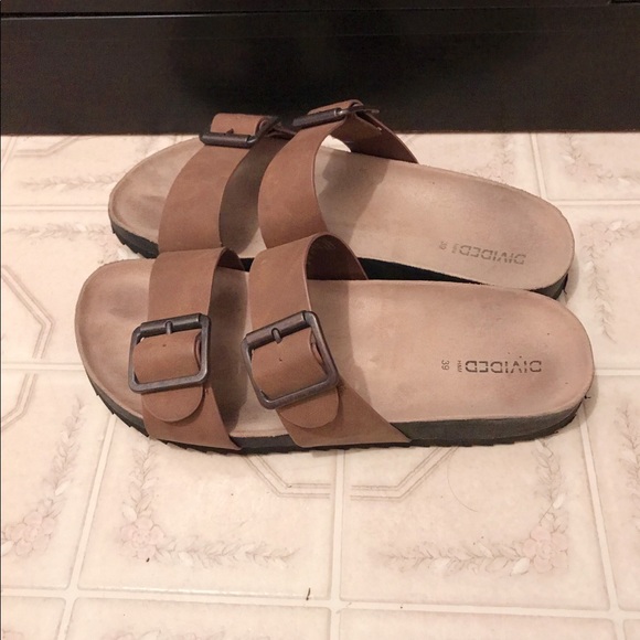 H&M slippers - Picture 2 of 4